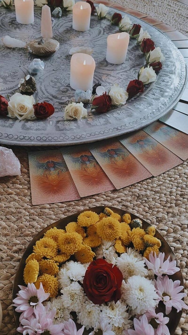 Vrouwencirkel The return of Light, Lenteviering | Zaterdag 4 april | Live in Helmond