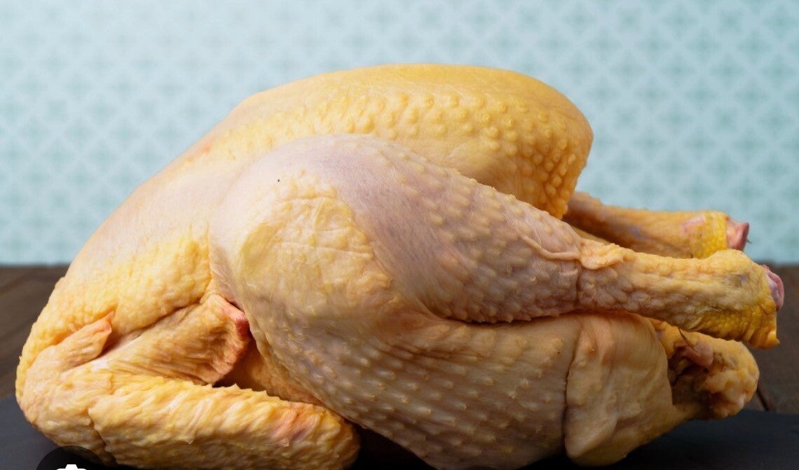 Pollo ruspante intero