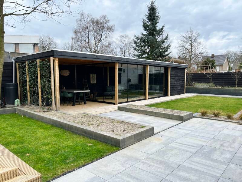 Tuinkamer laten plaatsen