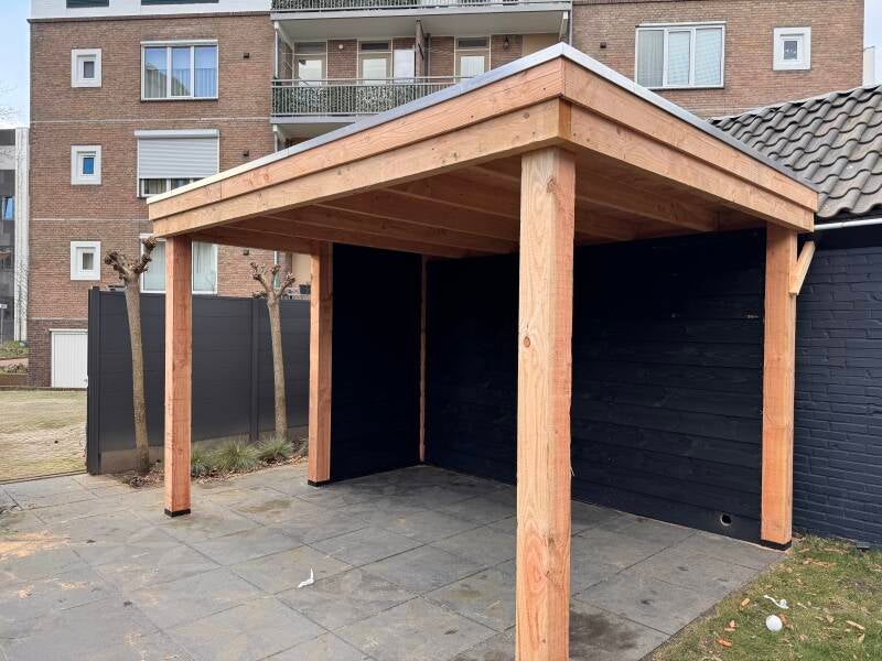 overkapping met laag gedeelte