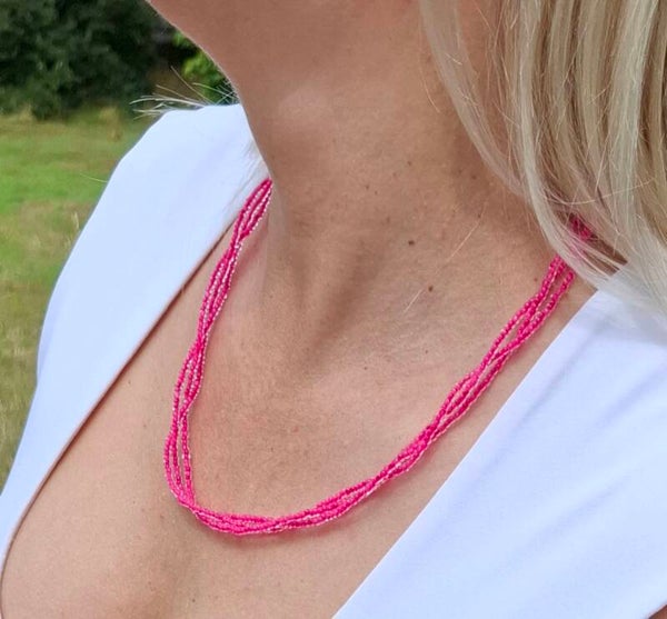 💖 Pink Allure – Radiant Elegance in Pink