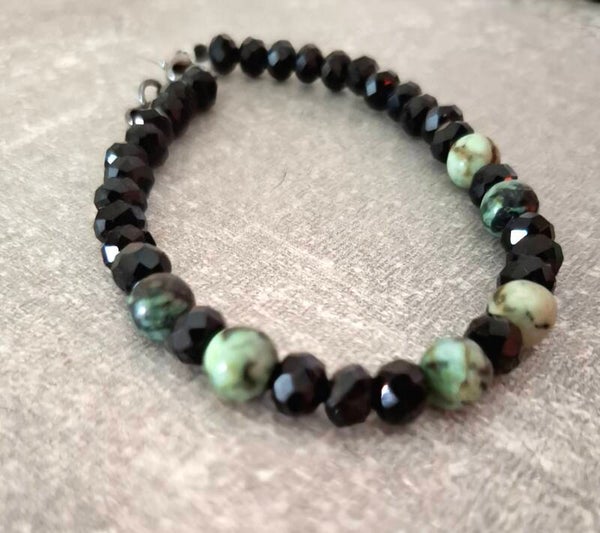 Savannah Dream – Bracelet with African Turquoise & Glass Beads