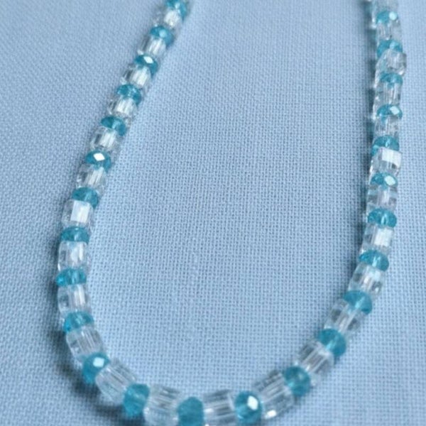 Clear & Turquoise Glass Necklace – Aqua