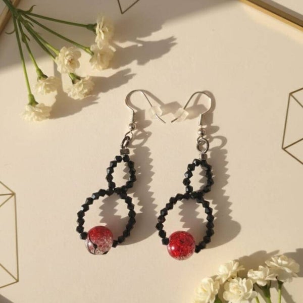Black Dangle Earrings with Red Accent – Black & Bold