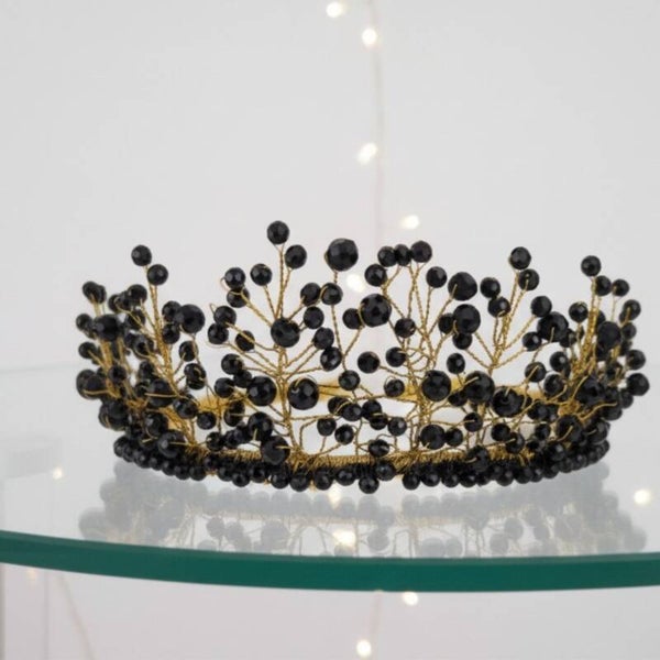 Black Majesty – Handcrafted Black Crystal Statement Crown