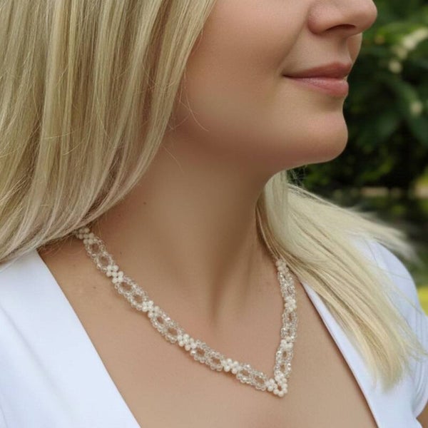 Pearl & Crystal Necklace – Crystal Light