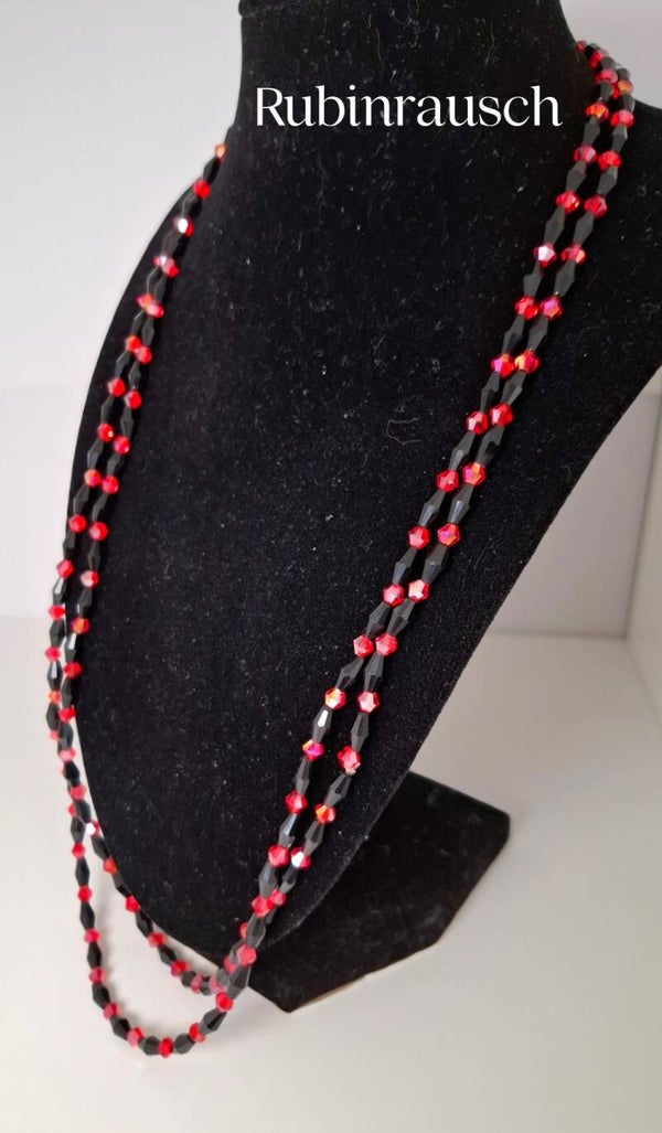 Ruby Rush – Long Necklace in Black & Ruby Red