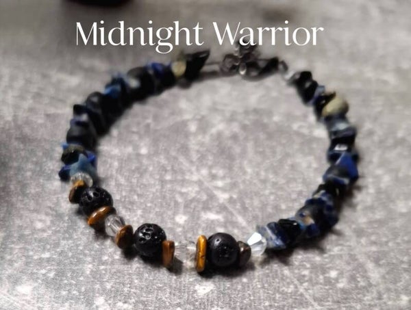 Midnight Warrior – Gemstone Bracelet with Lapis Lazuli, Onyx, Tiger Eye, Lava & Glass Beads