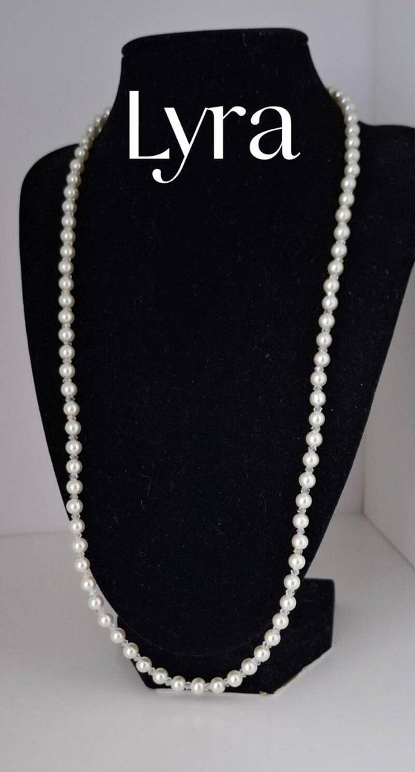 Lyra – Delicate Pearl Necklace for Your Wedding Day