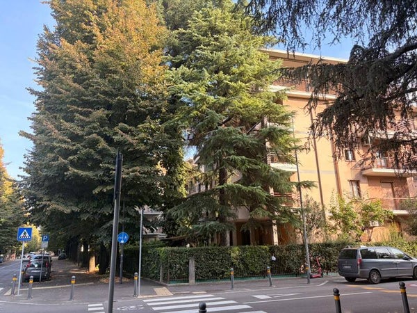 ATTICO CON TERRAZZO PANORAMICO – ZONA CITTADELLA