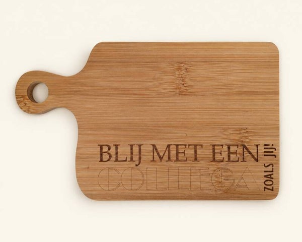 Borrelplankje bamboe 18x11cm BLIJ MET EEN COLLEGA ZOALS JIJ