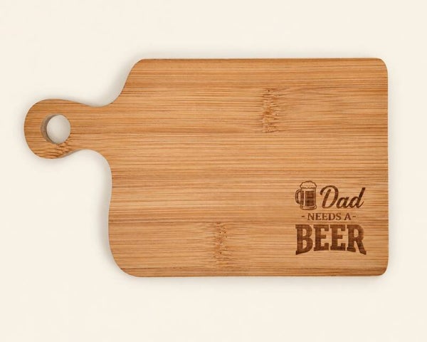 Borrelplankje bamboe 18x11cm DAD NEED'S A BEER