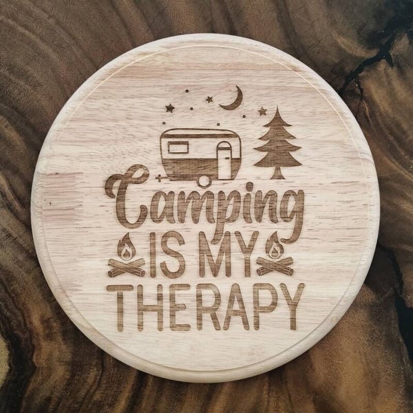 Borrelplank rond 23cm CAMPING IS MY THERAPY