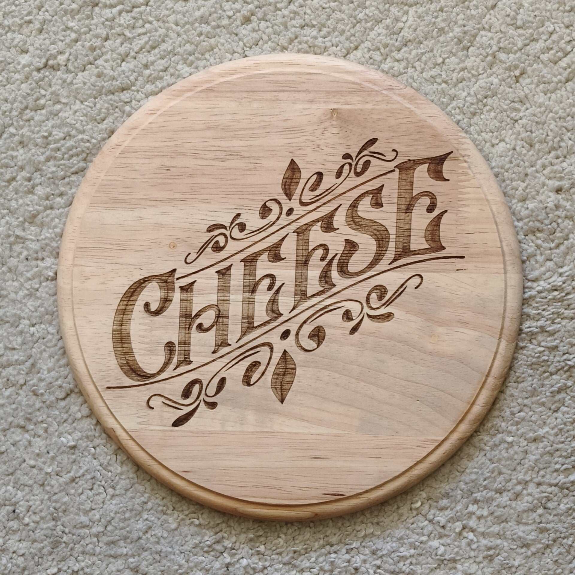 Borrelplank rond 23cm CHEESE