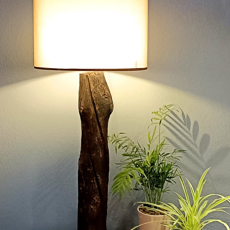 lamp-schemerlamp-90h-oud-boerderijhout-1-standard.jpg
