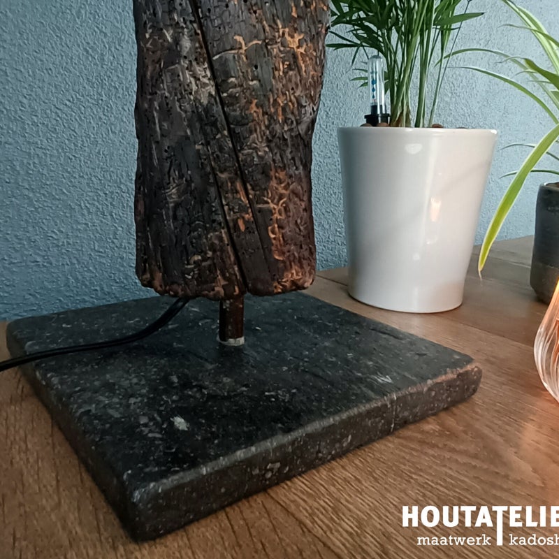 lamp-schemerlamp-90h-oud-boerderijhout-5-standard.jpg