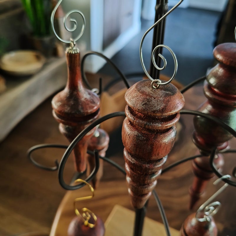 set-7-hangers-2-standard-4hube5.jpg