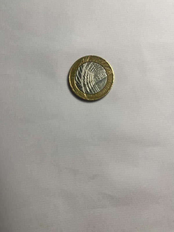 2 pound coin Rare 2006