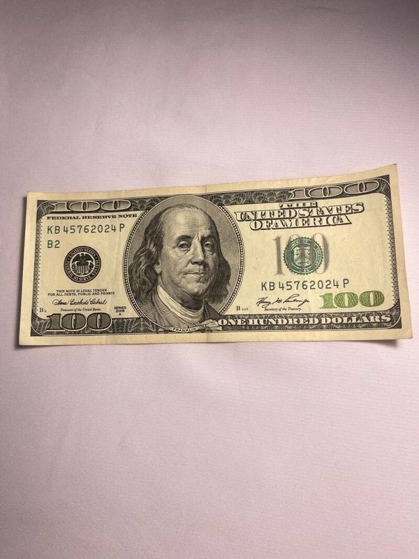 100 Dollar Bill