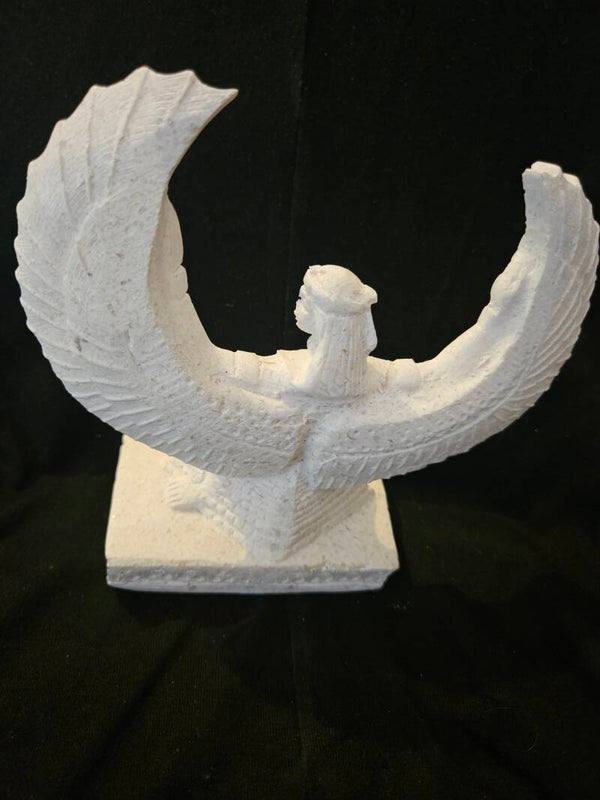 Egyptain figure Isis