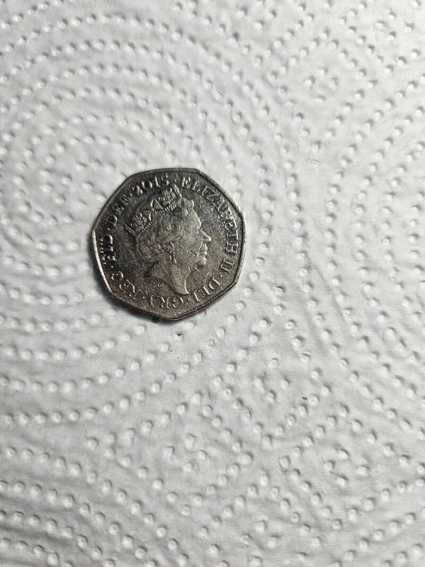 2015 Royal Shields 50p Coin