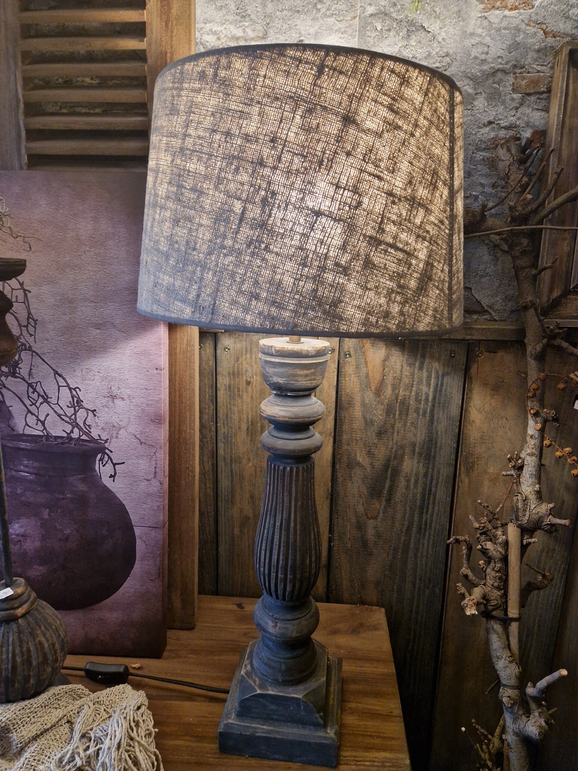 Große Rustikale Lampe