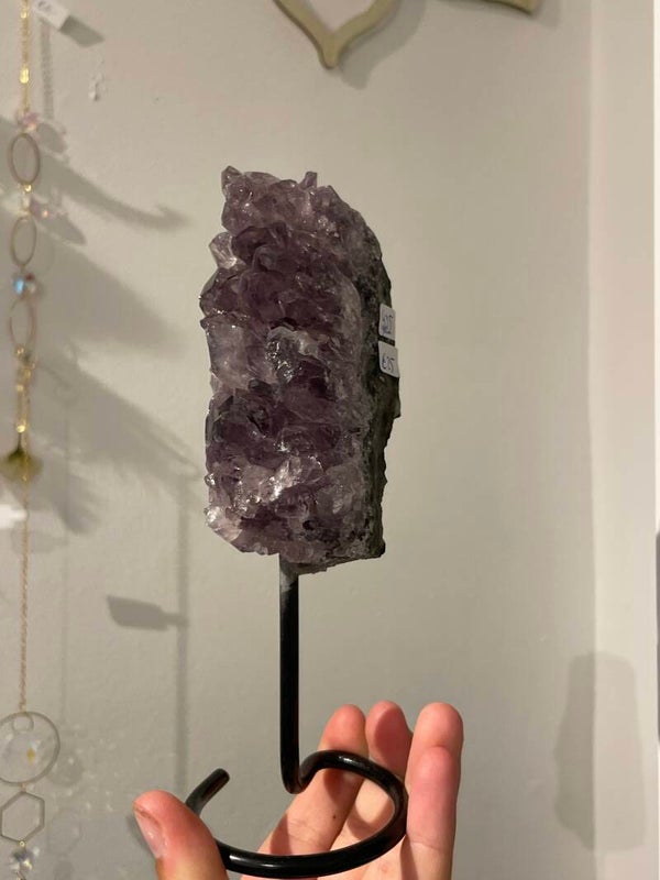 Amethist op pin