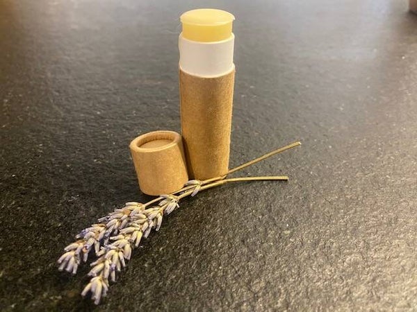 Lippenbalsem kartonnen push-up handgemaakt