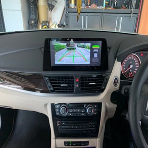 bmw-rev-cam-to-new-screen-standard.jpg