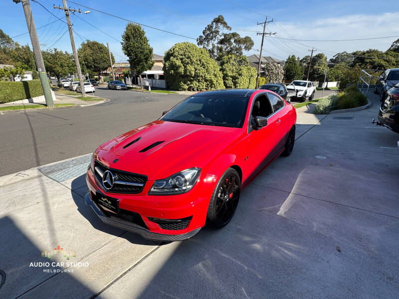 mercedes-benz-w204-c63-c-class-apple-carplay-android-auto-retrofit-upgrade-install-near-me-melbourne-car-heic-standard-ptyznn.jpg