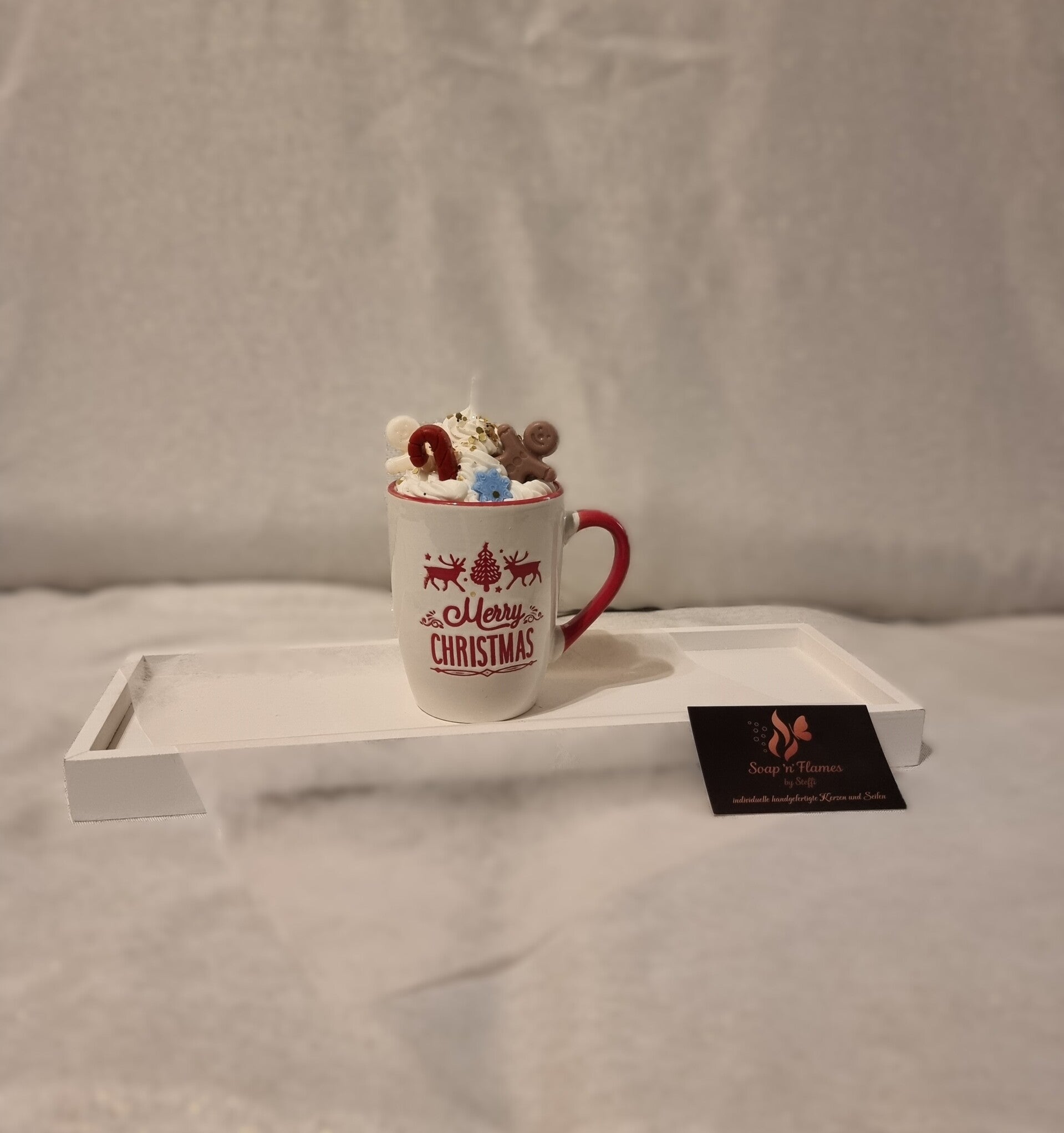 Weihnachtskerze in Tasse Merry Christmas