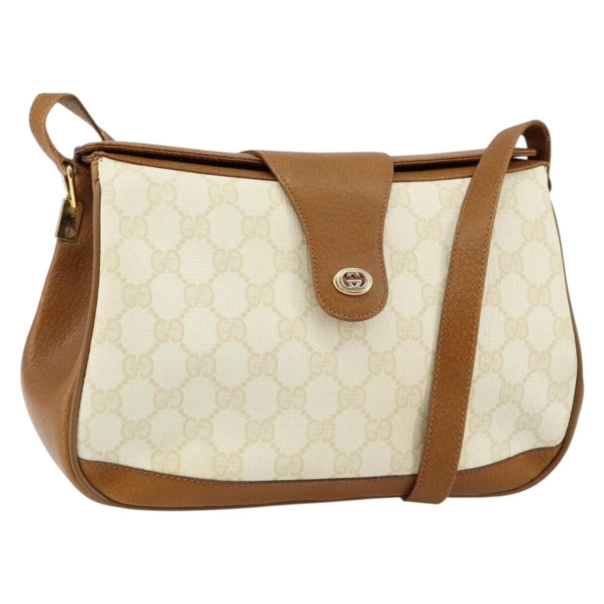 GUCCI GG Supreme Shoulder Bag