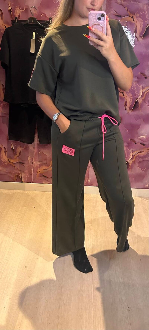 Label straight leg set