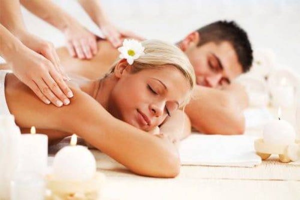 Online Module Rug Nek Schouders Massagetraining inclusief Ayurvedische Massageolie 150 ml Art Of Vedas