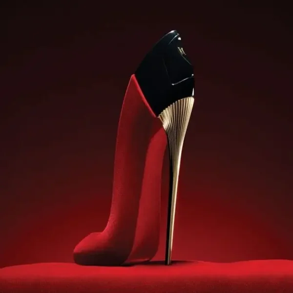 Carolina Herrera - Velvet Fatale