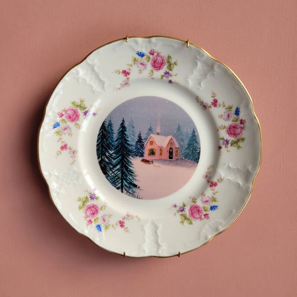 Wandbord roze winterhuisje