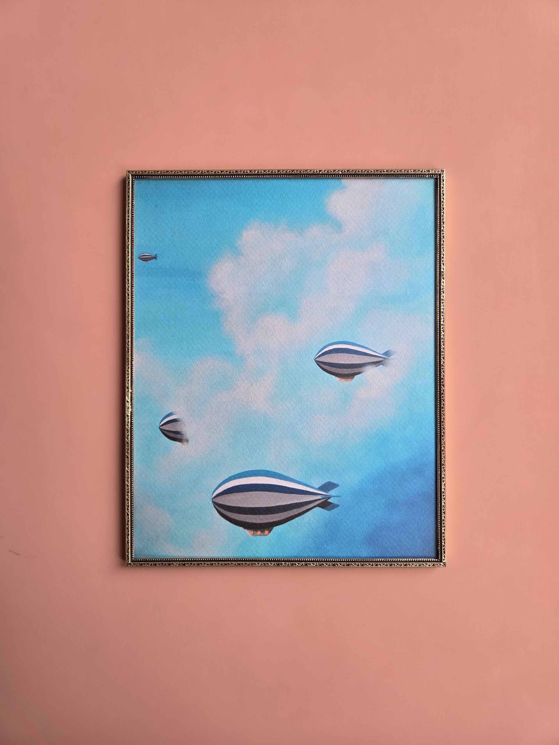 A3 zeppelins in vintage lijst