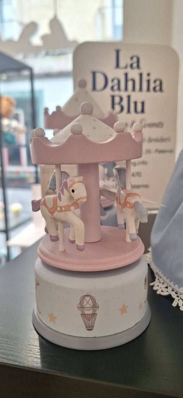 Carillon  movimento  e musica in legno realizzato a mano