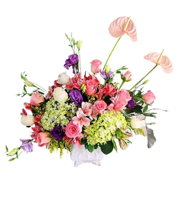 Anturios con rosas y lisianthus