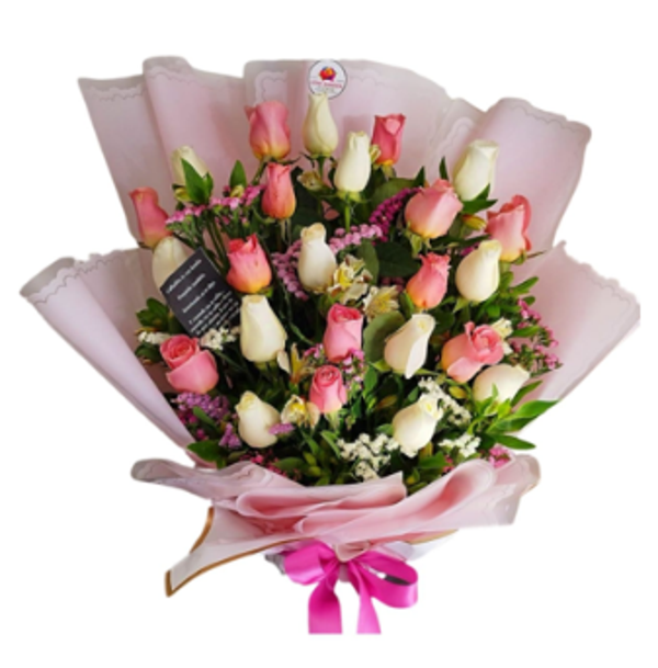 Arreglo en forma clásica con tonos suaves de armonía