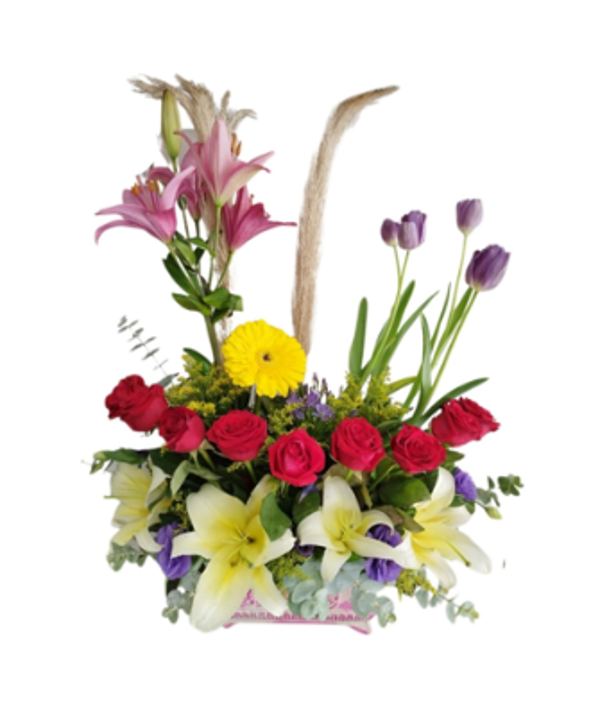 Tulipanes con lirios, rosas y concador, base cerámica.