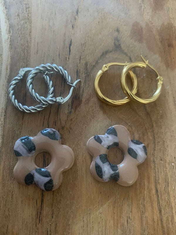 Boucle d’oreille polymere