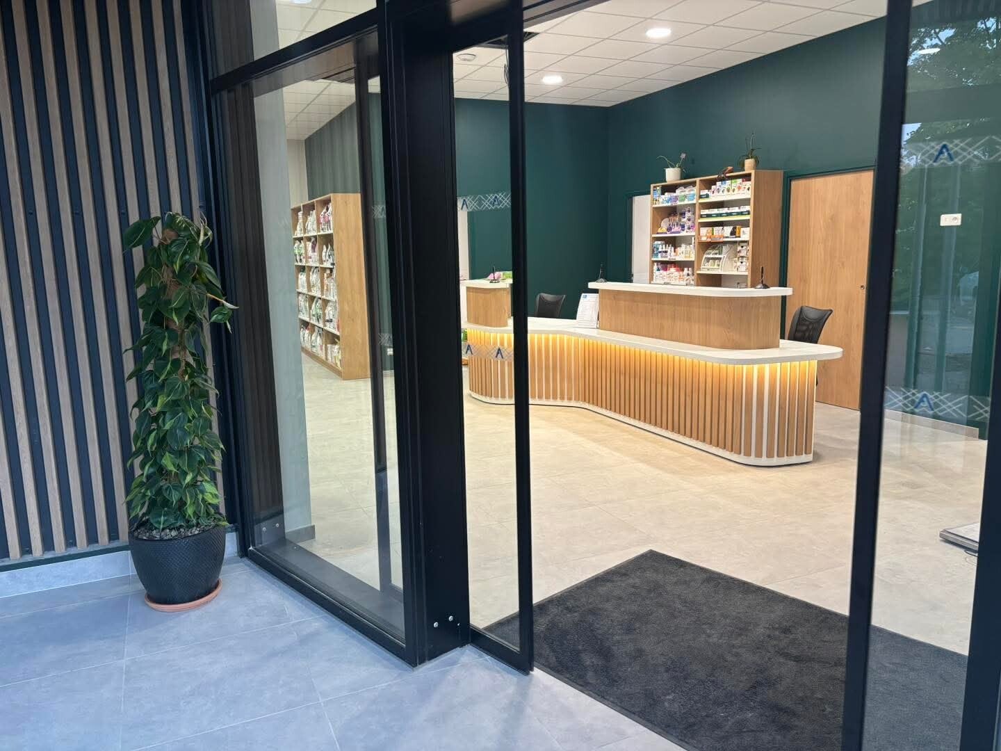 Clinique vétérinaire Ecrins Gap consultation médecine et chirurgie des chiens, chats et NACs