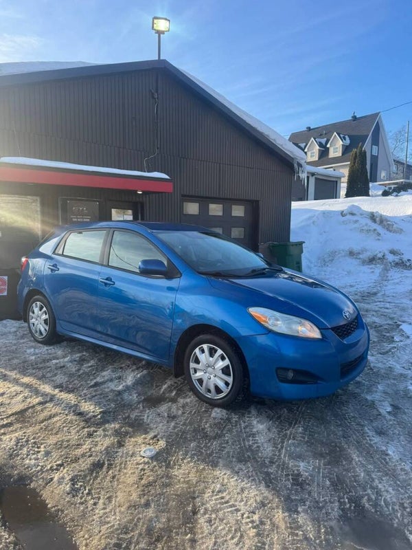 Toyota Matrix XR 2010