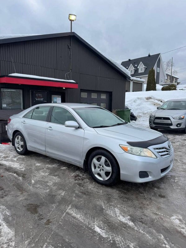 Toyota Camry LE 2010