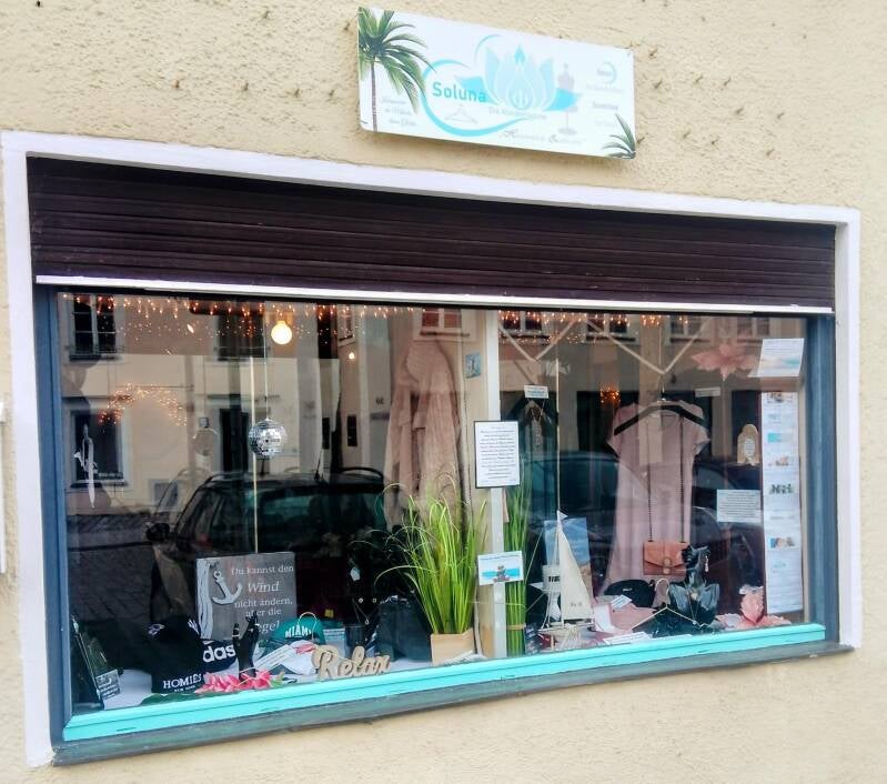 Soluna Phi - die Kleiderlagune | Secondhand