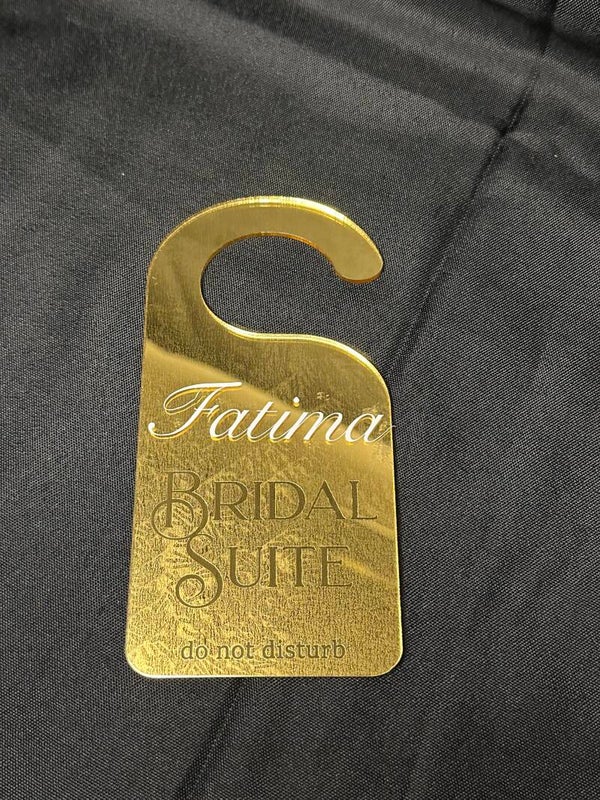 Accroche porte bride