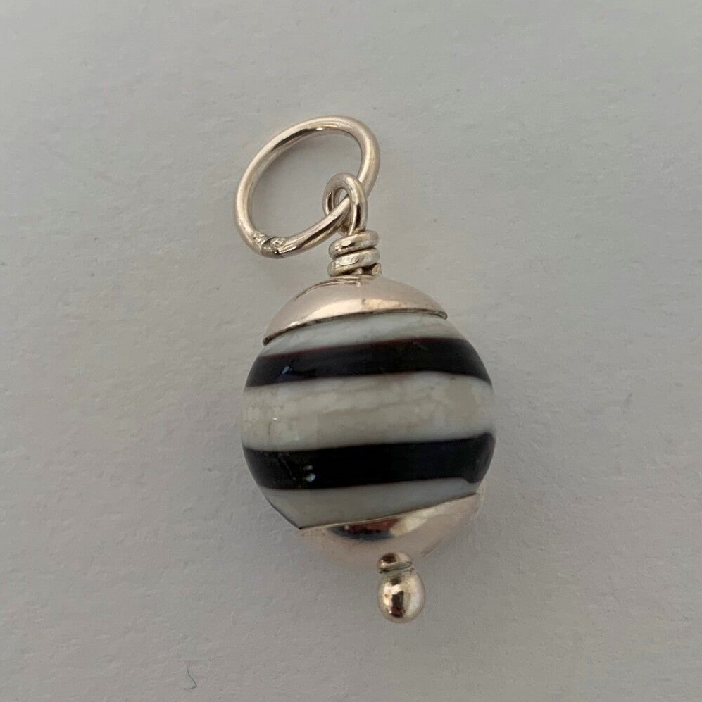 T2 - Kromanti hanger