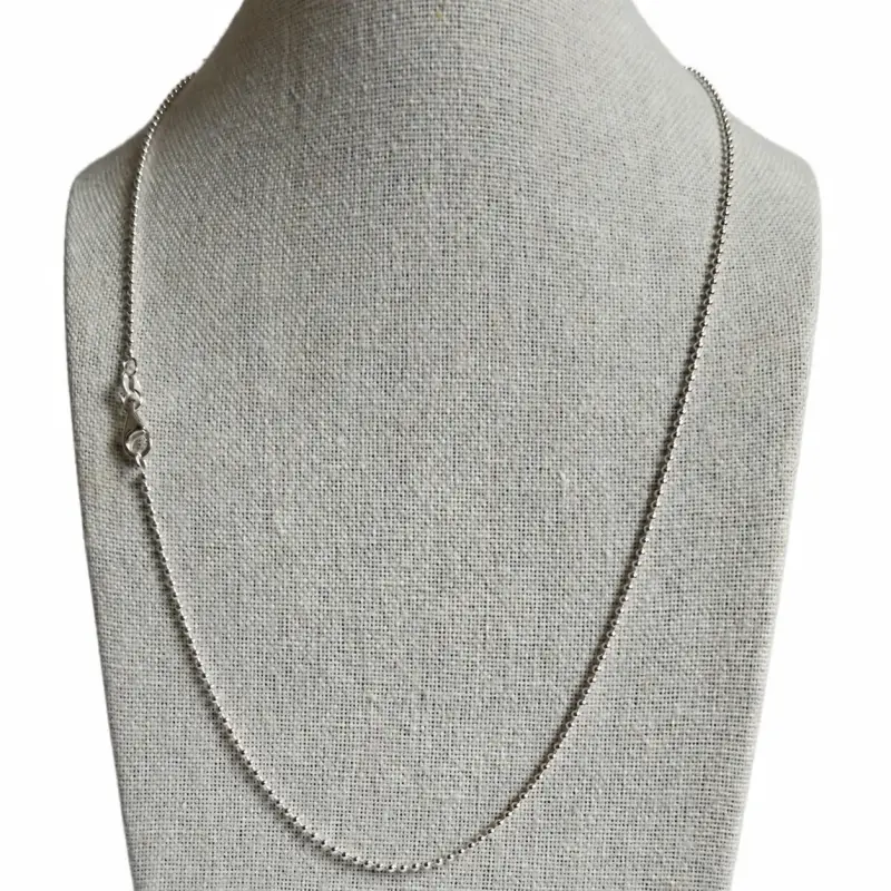 Zilveren balletjes ketting