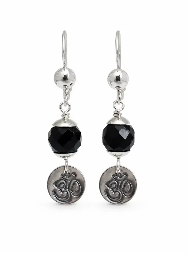 G5 - Oorbel ogri ai met muntje met ohm